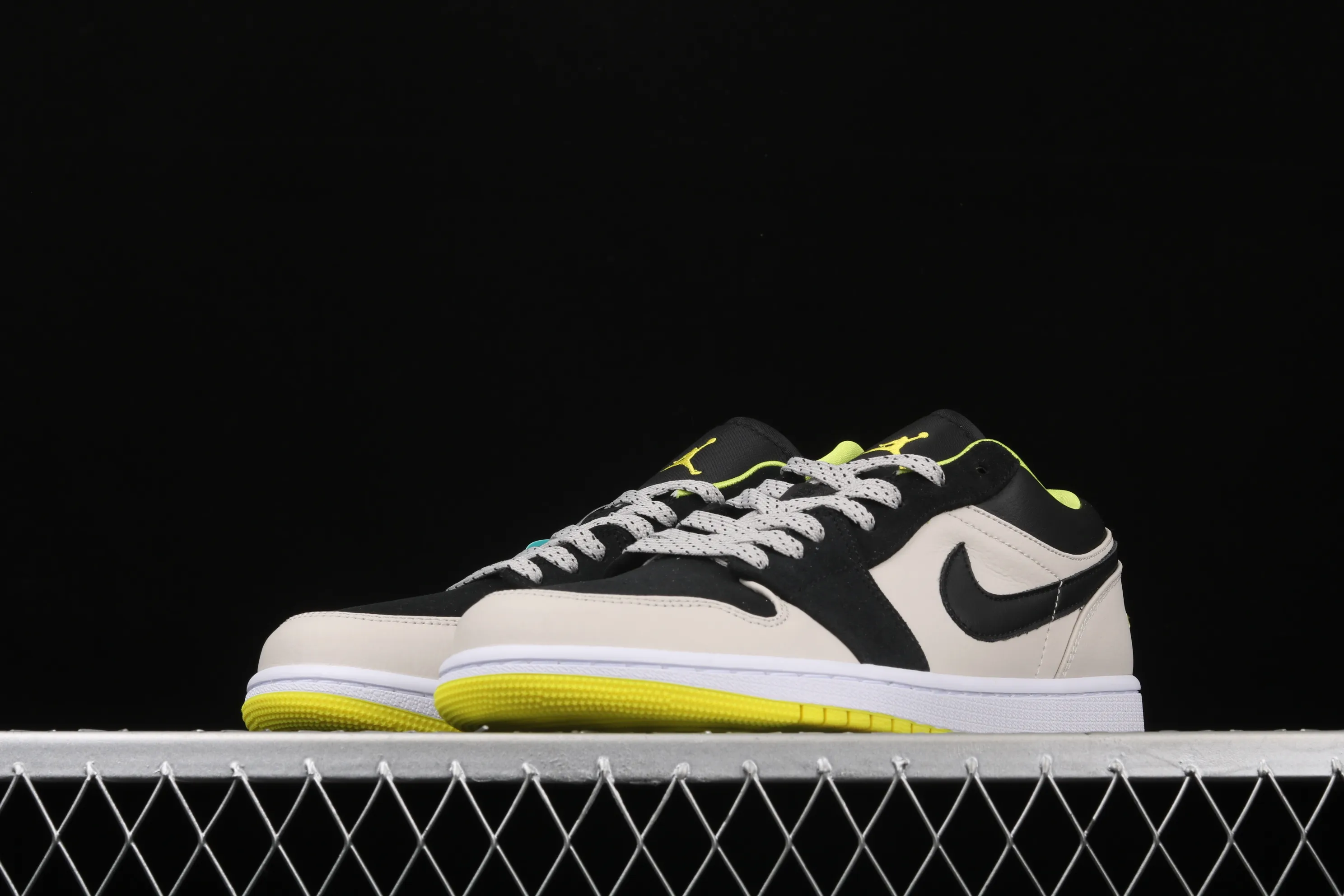 All categories Air Jordan Jordan series basketball shoes Air Jordan 1 Low Air Jordan 1 Low AJ1 Joe 1 low-top cultural and leisure sports sneakers 553558-009